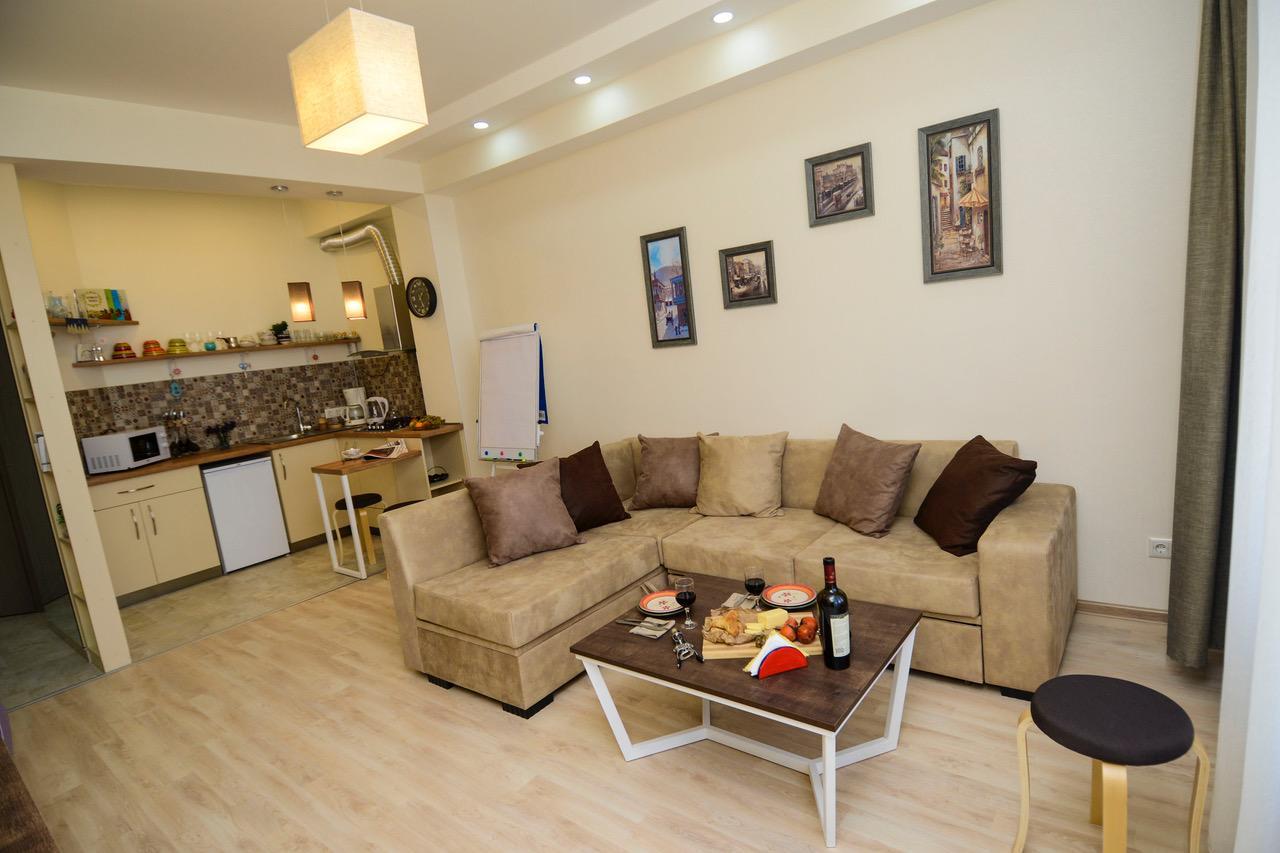 B-Lax Apartment Tbilisi Exteriör bild