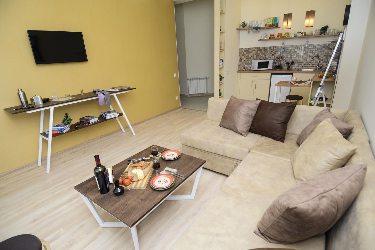 B-Lax Apartment Tbilisi Exteriör bild